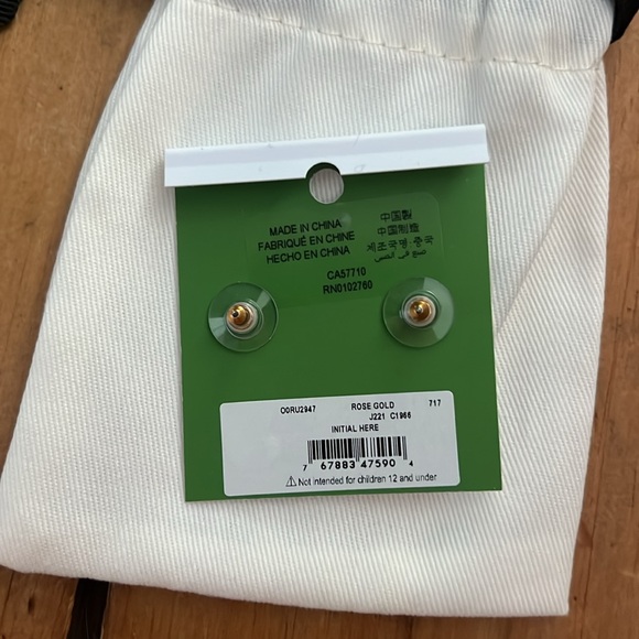 Kate Spade Rose Gold ‘C’ Initial and Heart Stud Earrings - New With Tags! - Picture 2 of 3